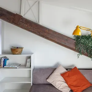  Appartamento Xenia - Newly Renovated Flat In Fiera Area Italia
